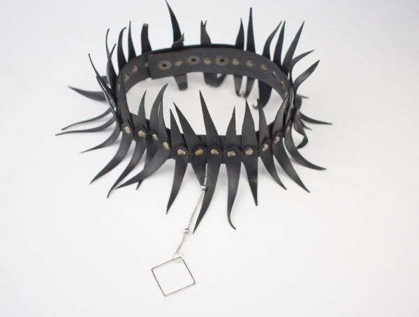 Gothic Upcycled BerlinWinter Choker Silver Square - Image 2