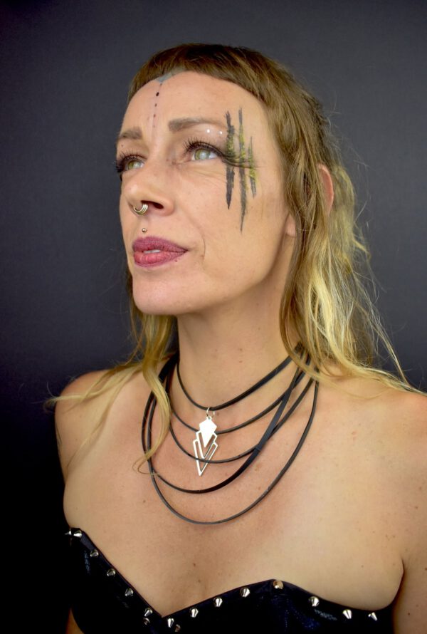 Upcycled step string necklace