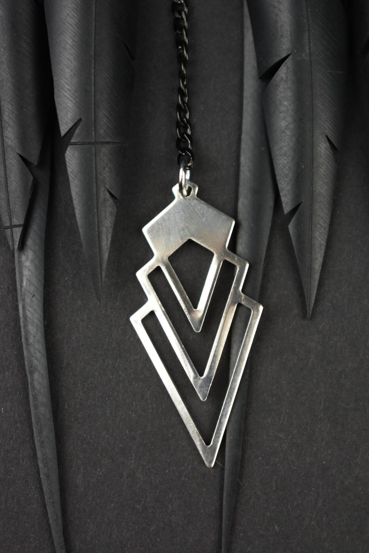 Prince Feather Choker